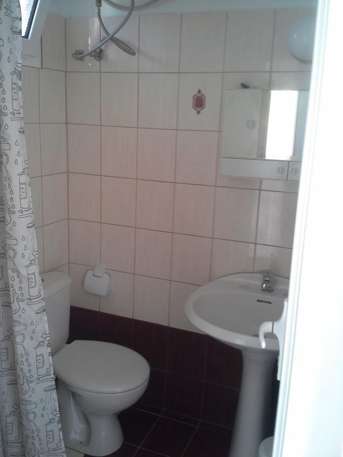 Kouverta Apartments Ermioni Eksteriør billede